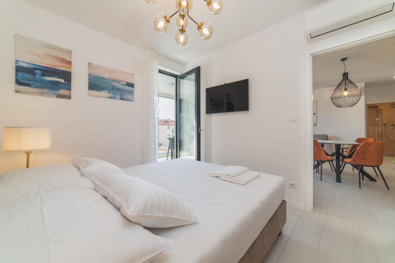 Perla Luxury Apartment สปลิท ภายนอก รูปภาพ