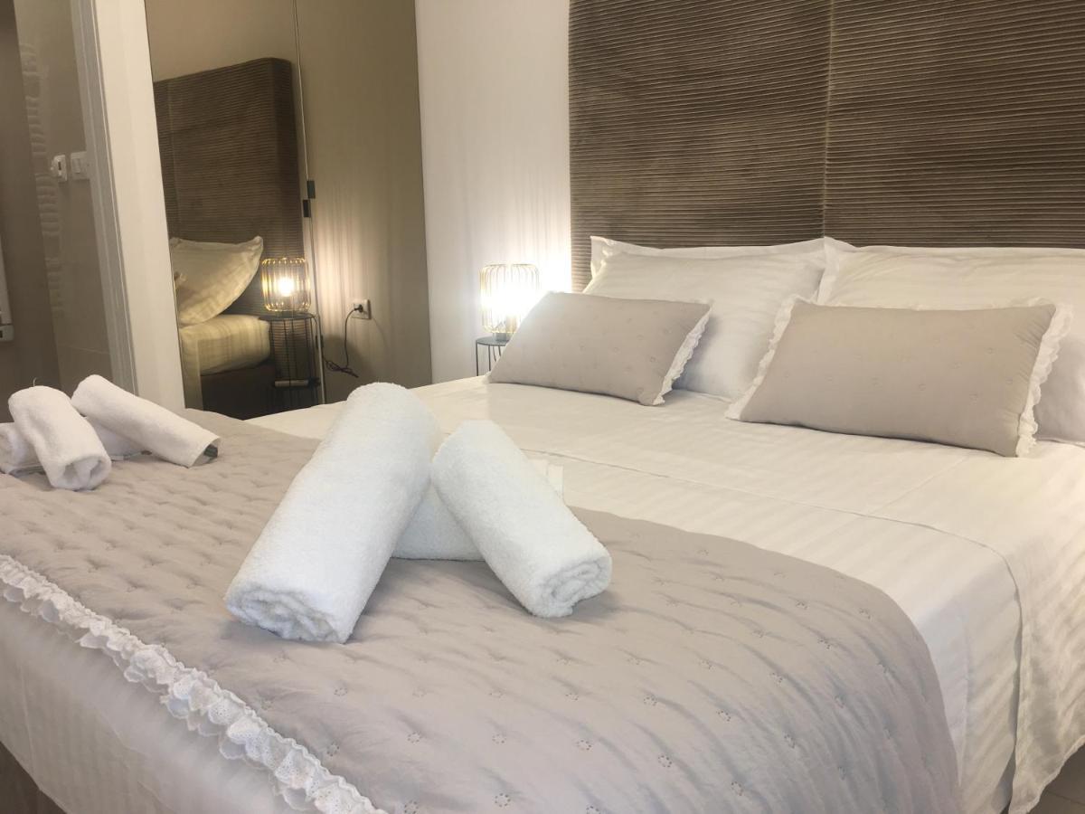 Perla Luxury Apartment สปลิท ภายนอก รูปภาพ